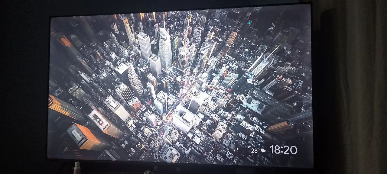 Vendo tv TCL 65 polegadas pouco uso - Foto 2