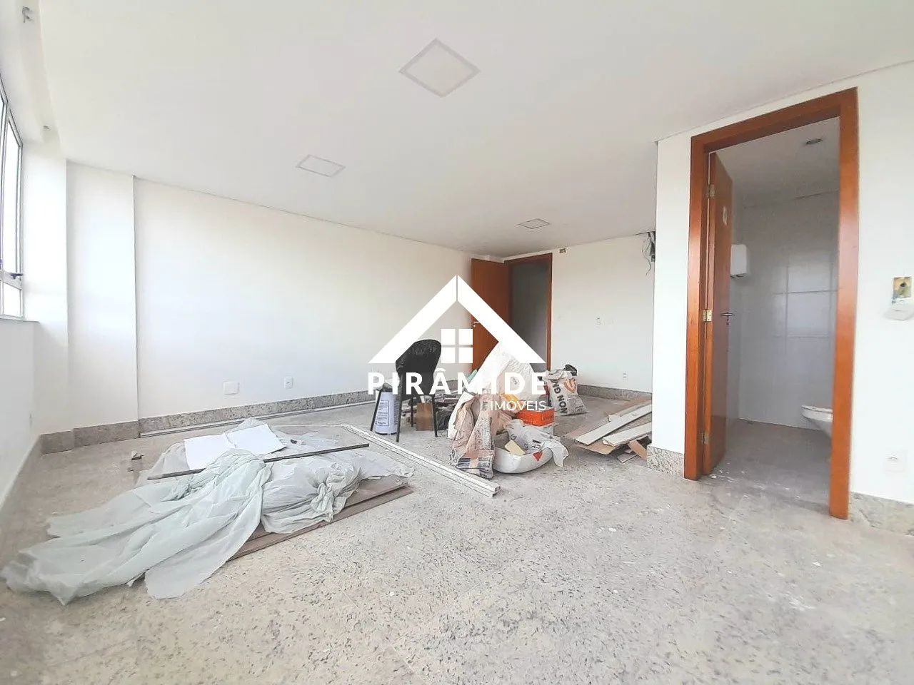 Sala para Aluguel no bairro Ouro Preto, BH - Foto 4