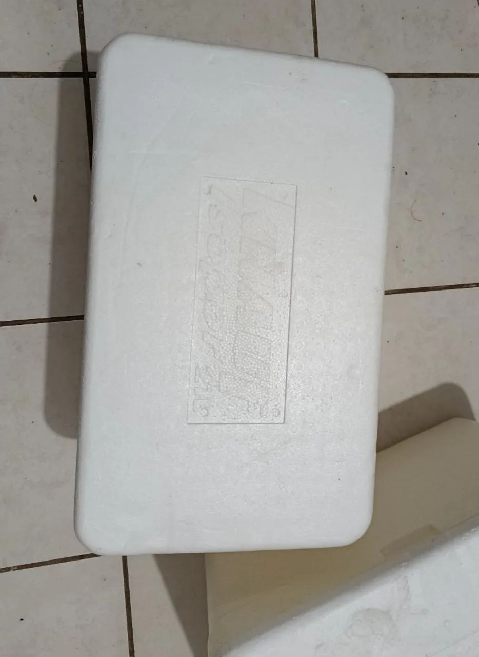 Caixa térmica de isopor 27 litros  - Foto 3