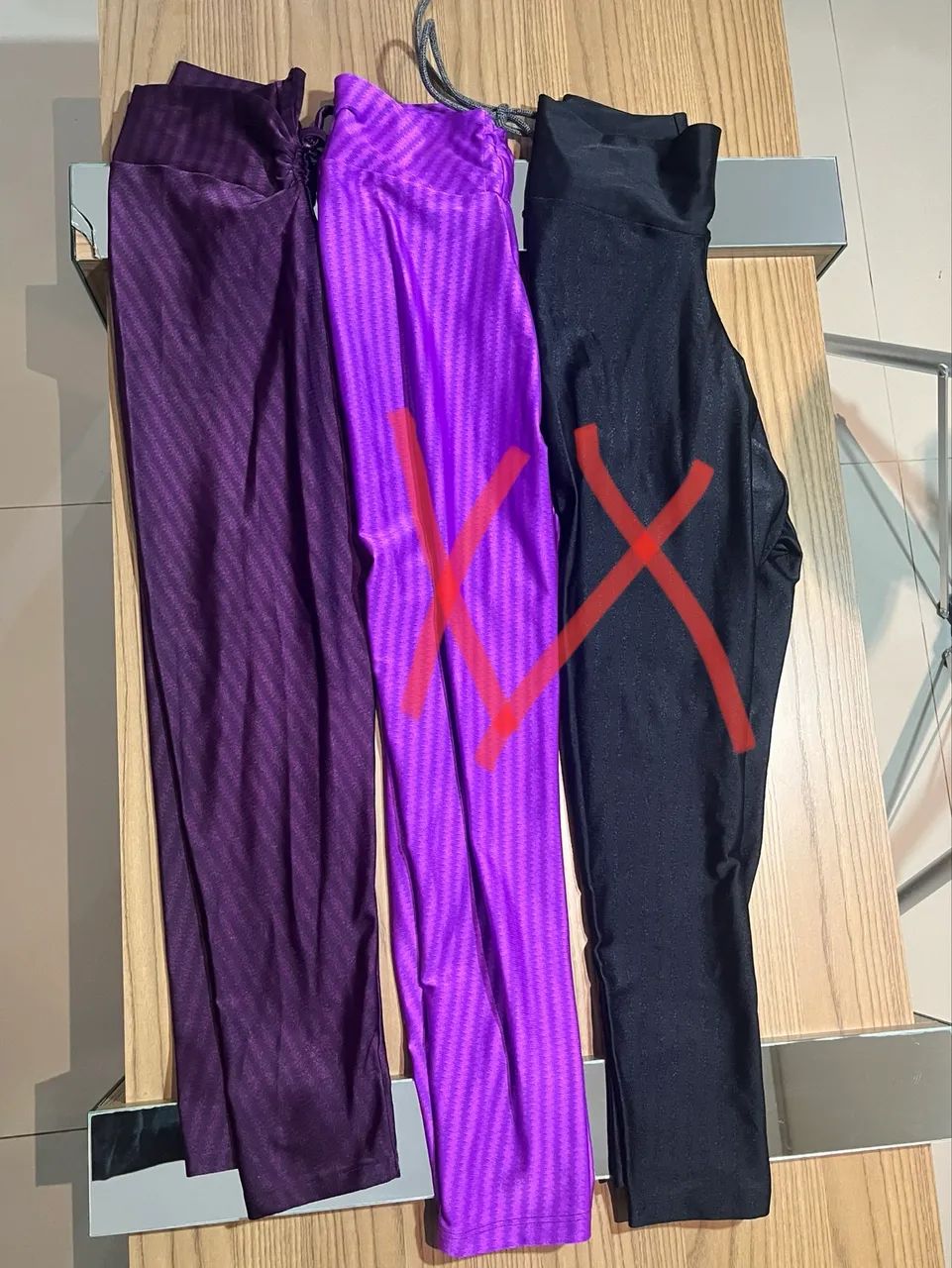 Legging 3d empina bumbum cor vinho TAM m  - Foto 2