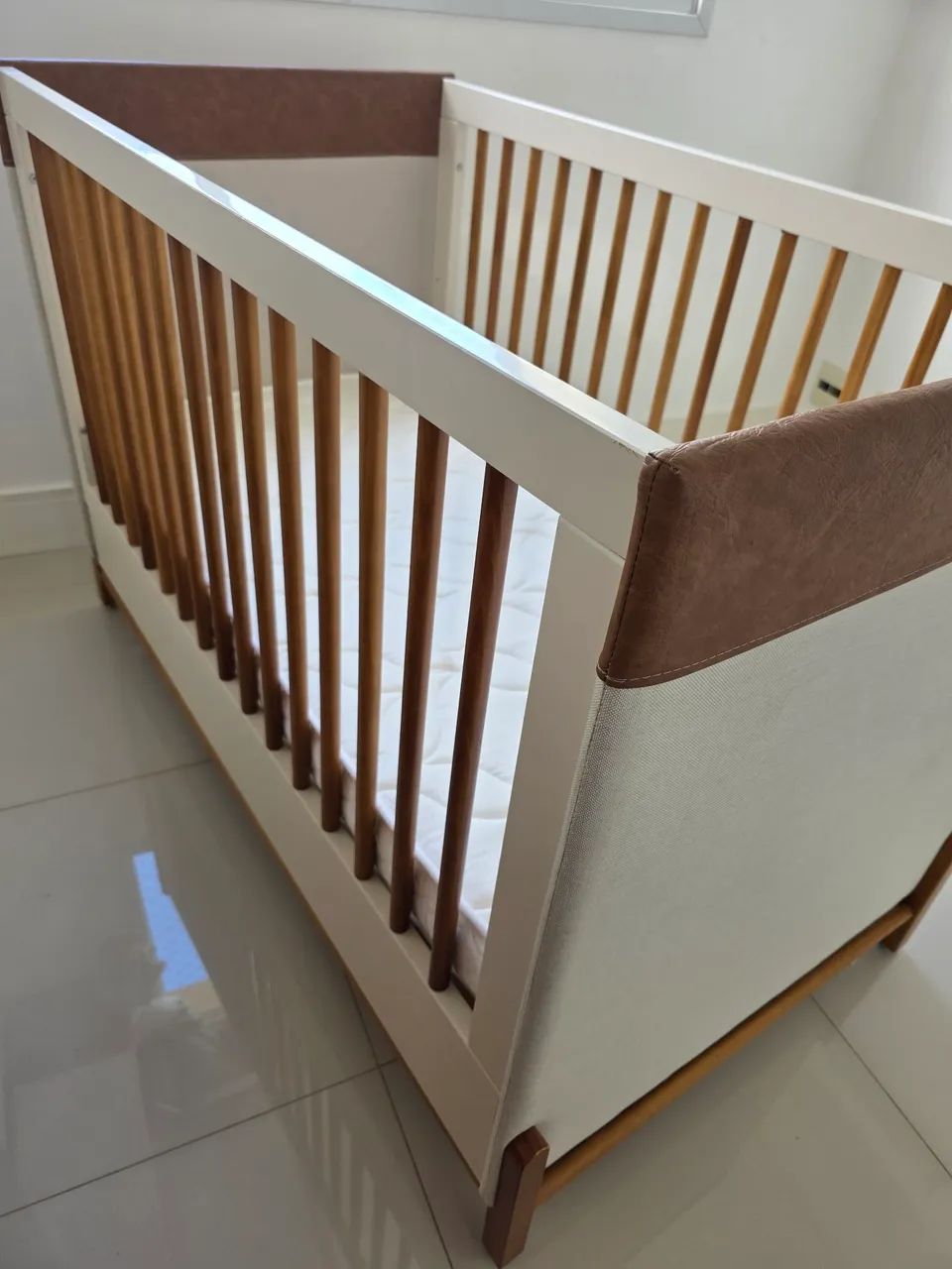 Berço/mini cama Matic. Impecável 