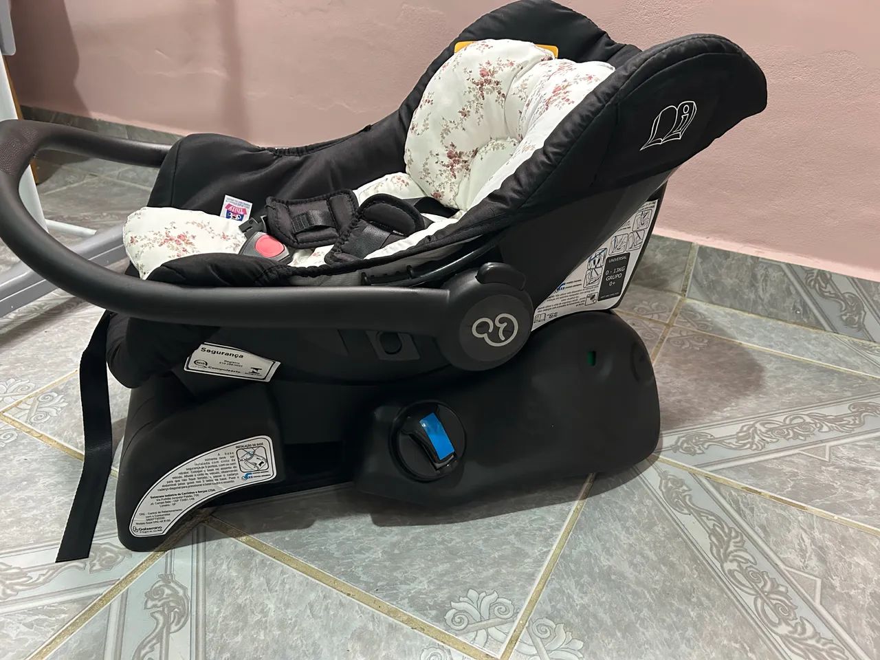 Conjunto Bebê Conforto Grid Black com Base Fixação Galzerano - Foto 2
