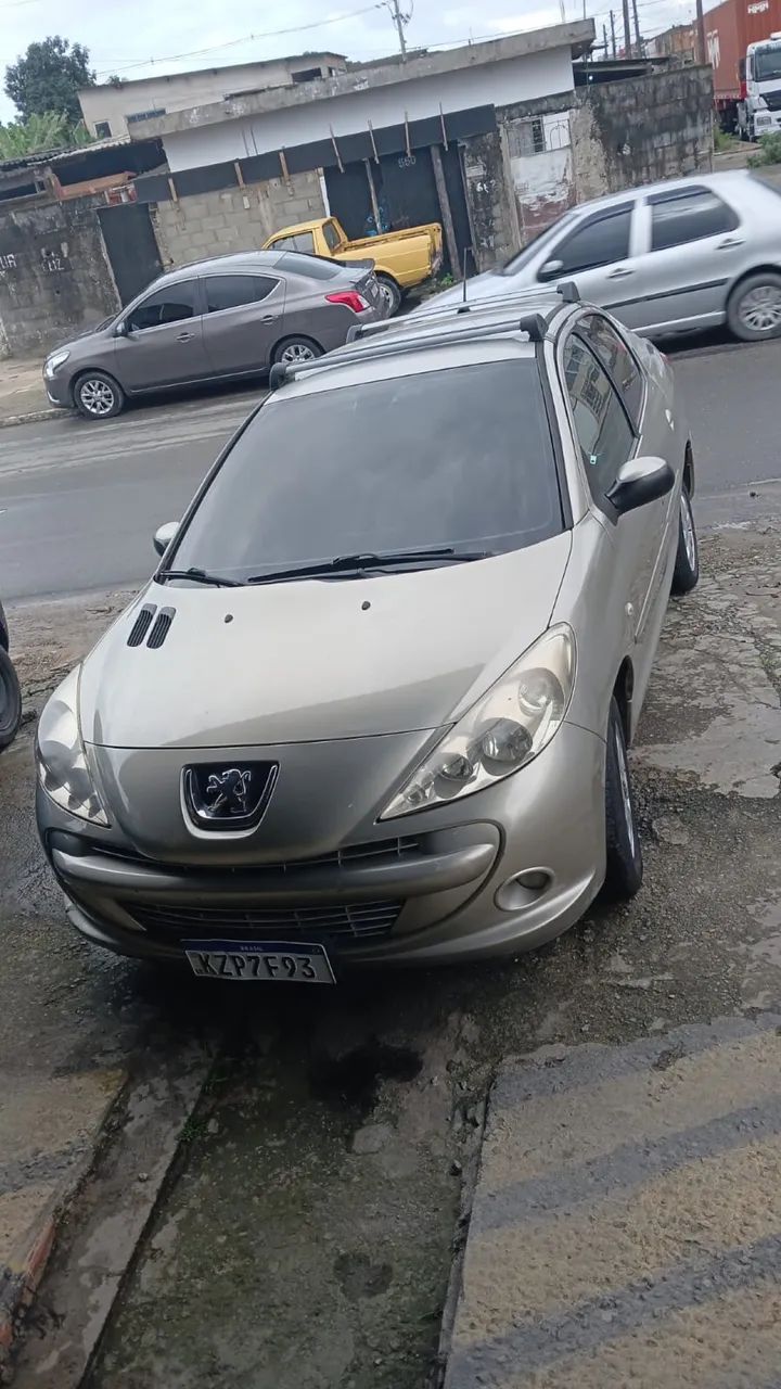 Peugeot 207 207 Sed. Passion XR Sport 1.4 Flex 8V 4p 2013
