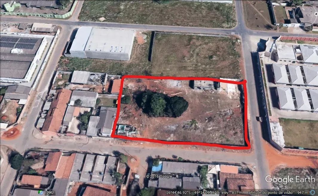Lote/Terreno para venda tem 3360 metros quadrados