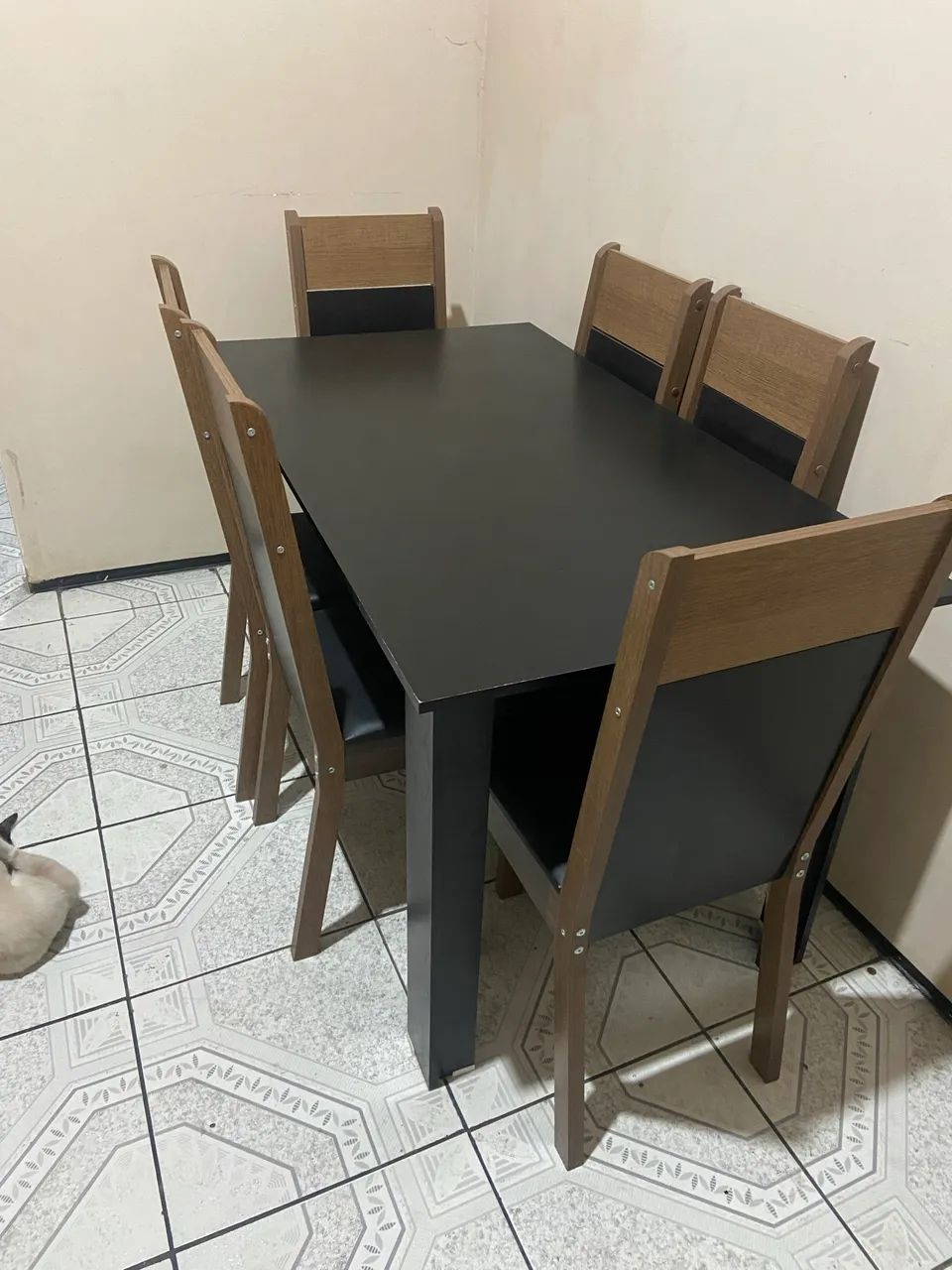 Conjunto de Mesa de Jantar com 6 Cadeiras - Preto e Madeira - Foto 4