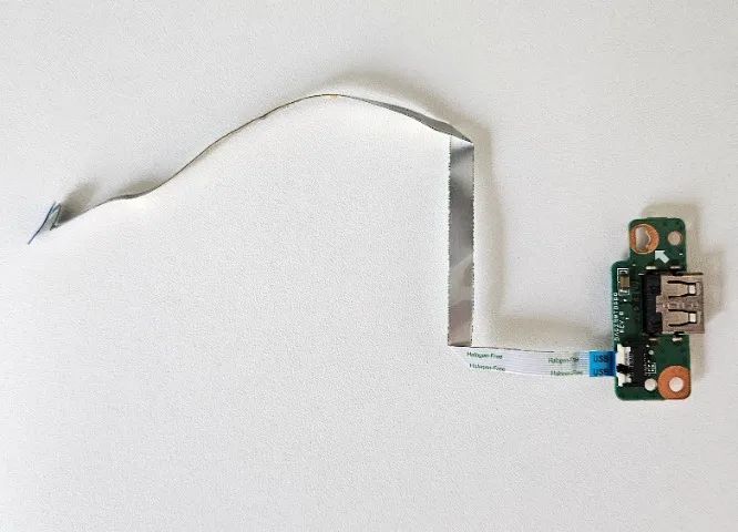 Placa USB Lateral Notebook Acer Aspire E5-574g - DAOZRWTB6B0 - Foto 4