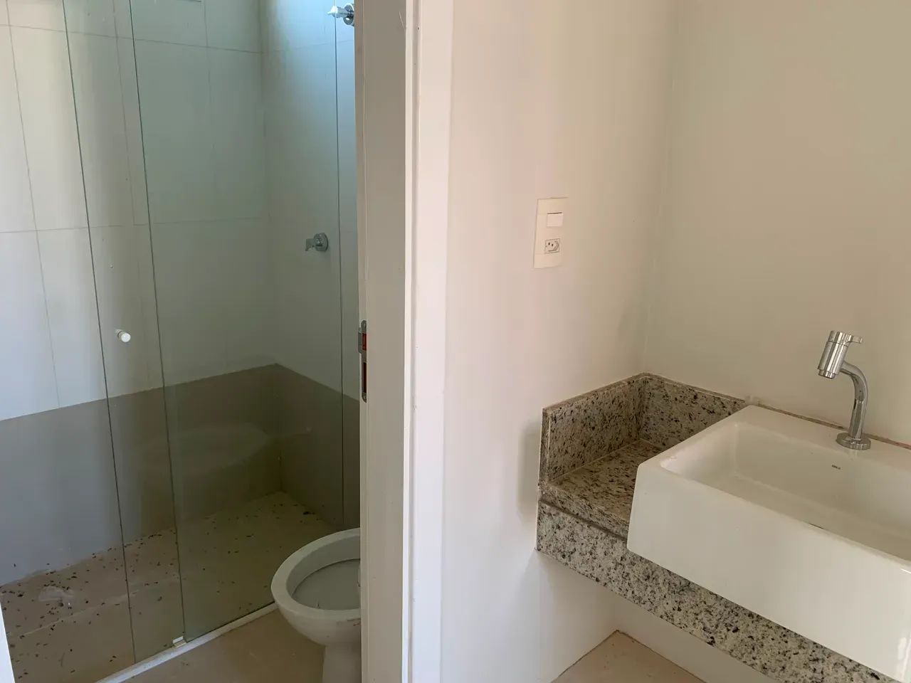 Ótima casa com jardim e 3 quartos no Condomínio Manhattan - Foto 3