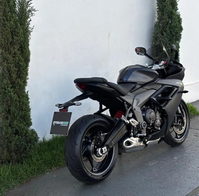 TRIUMPH DAYTONA 660 2024 - Foto 3