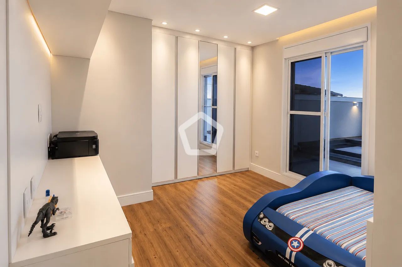 Casa de Luxo em Jacana por R$ 1.300.000 - Foto 3