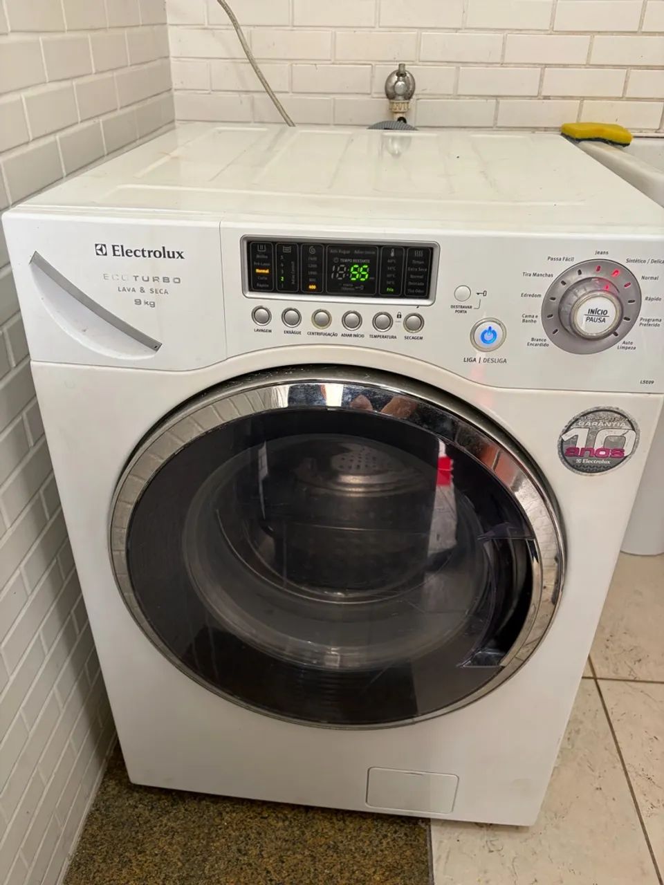 Lava e seca Electrolux 9kg