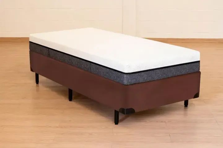Base box marrom solteiro