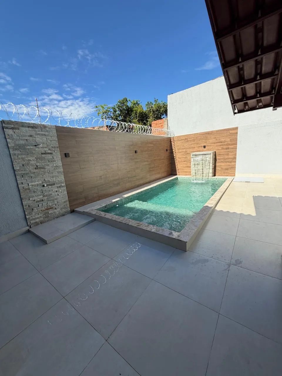 VENDO ÁGIO DE CASA COM PISCINA OU QUITADA - Foto 5