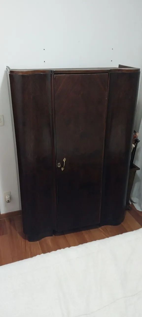 Guarda roupa antigo solteiro - Foto 3