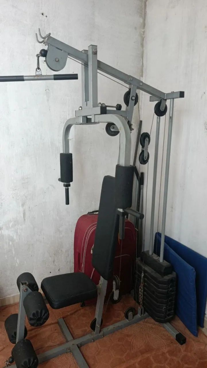 Vende-se este equipamento para musculação em perfeito estado de uso