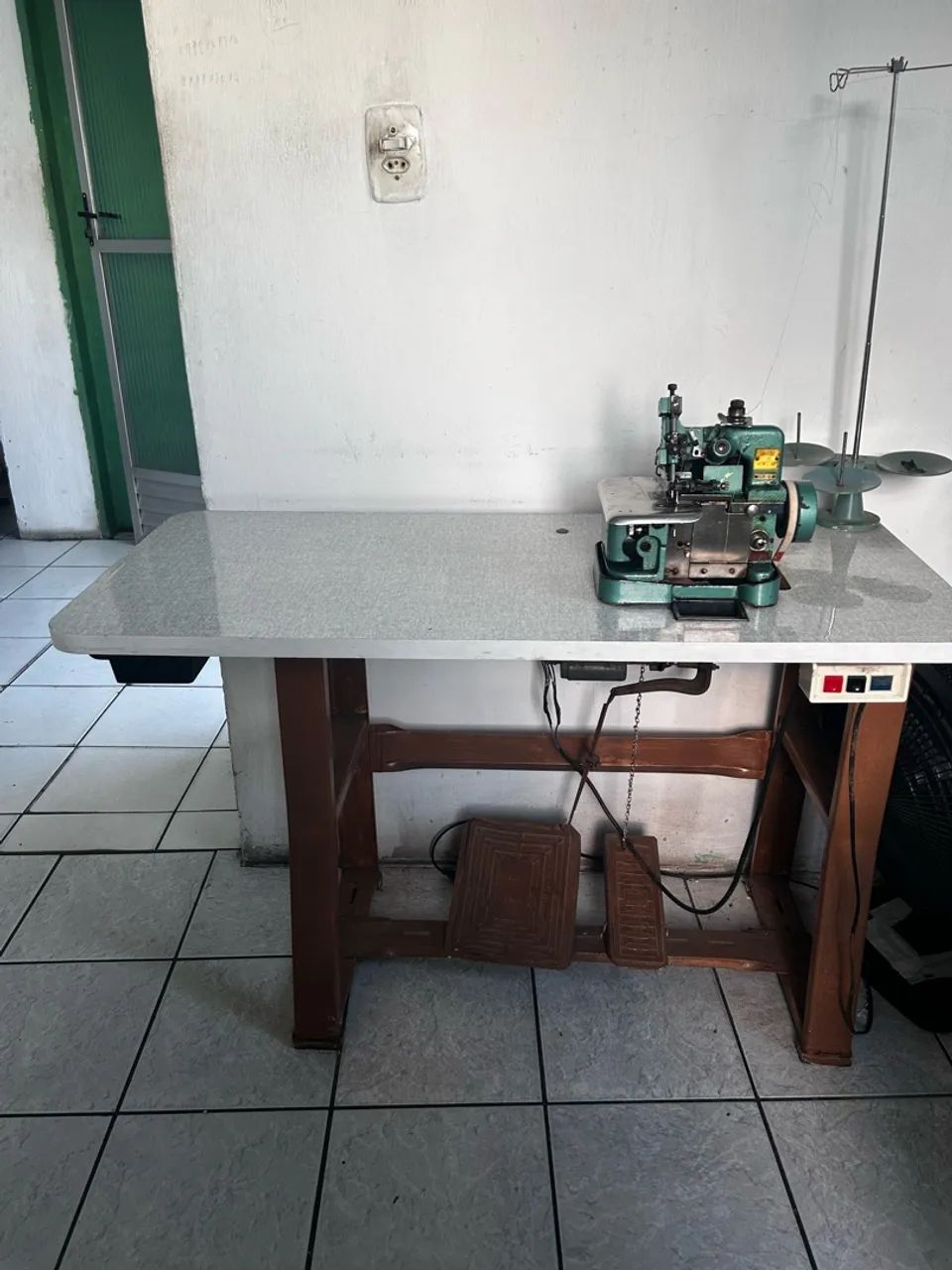 Máquina de costura 