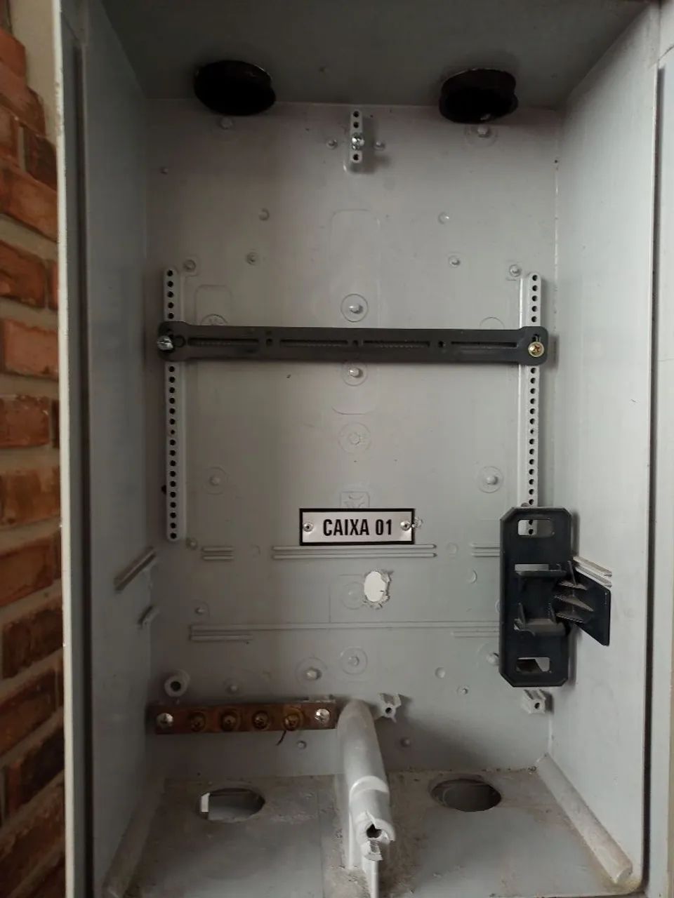 2 Caixas padrão da Celesc - Foto 4
