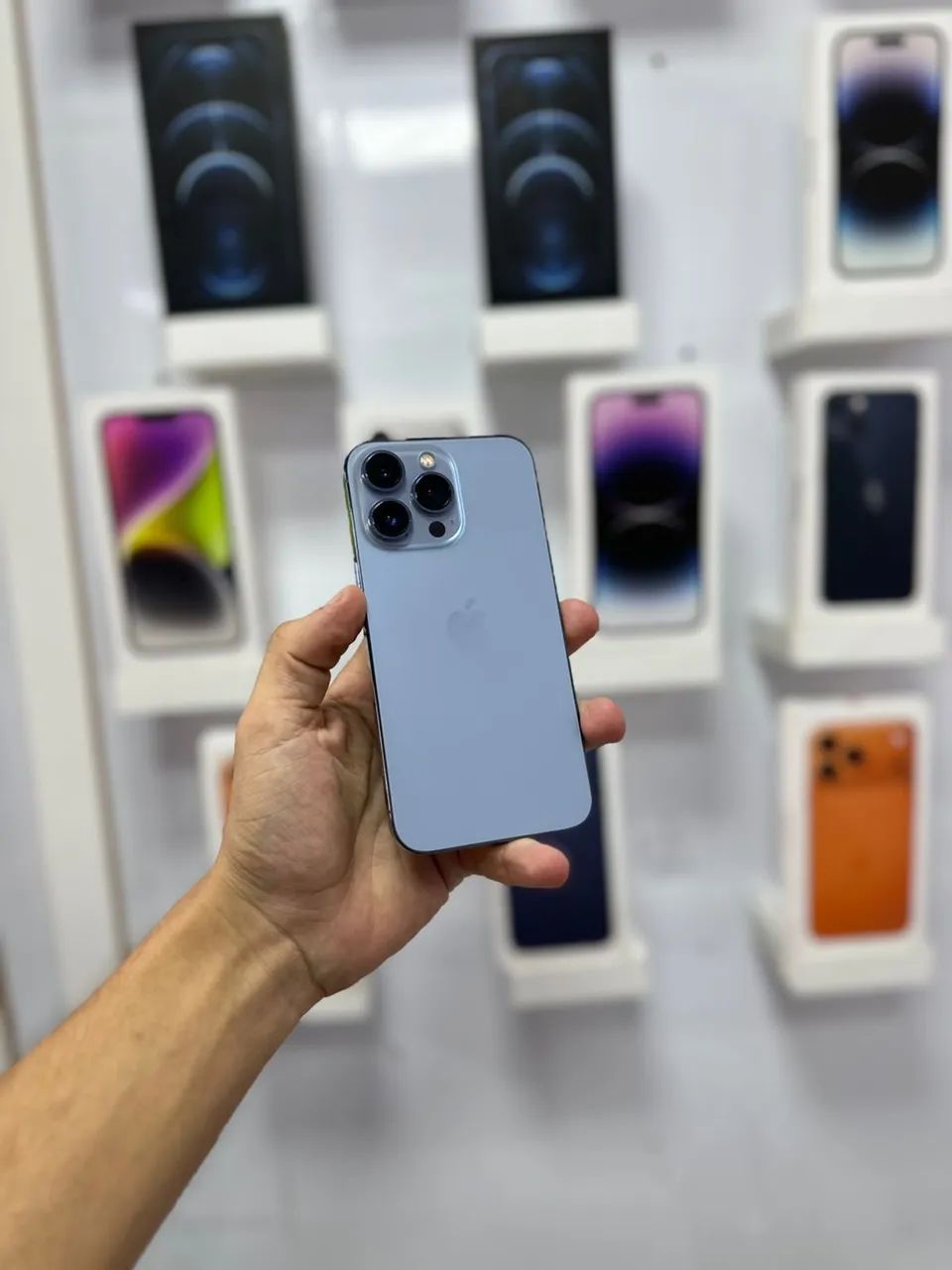 iPhone 13 Pro 128GB ?2.699,00 - Celulares e Smartphones