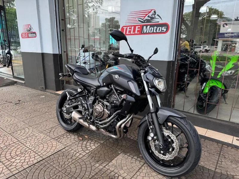 YAMAHA MT07 ABS 2023 - Foto 3