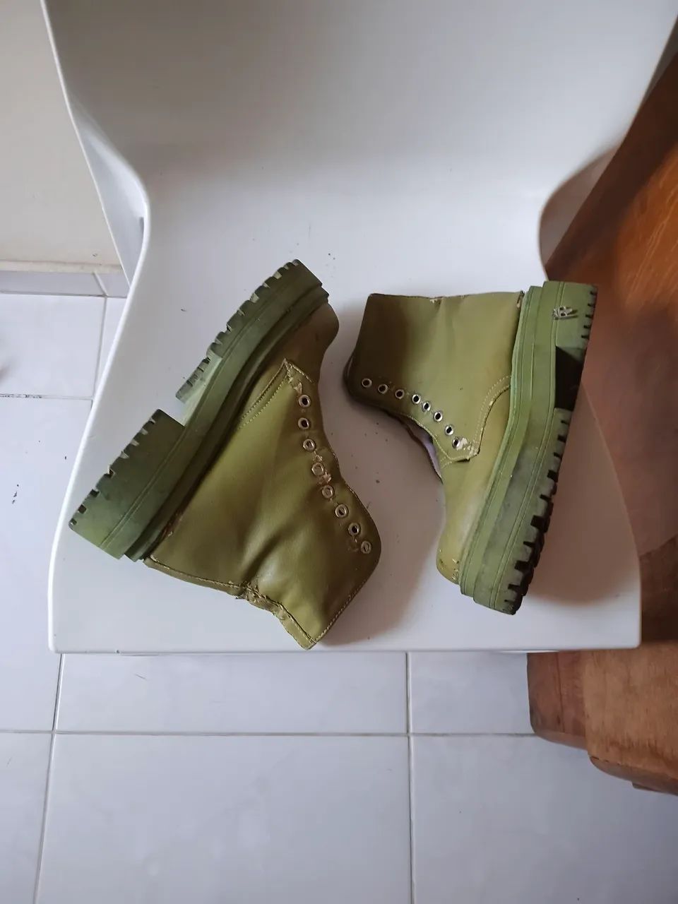 BOTA VERDE NÚMERO 34 - Foto 2