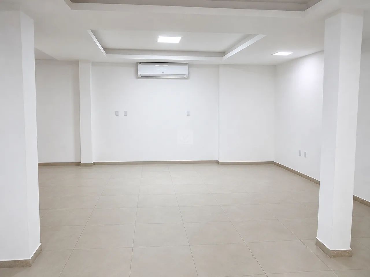 Ponto Comercial para aluguel, 1 quarto, 5 vagas, Salgado Filho - Aracaju/SE - Foto 2