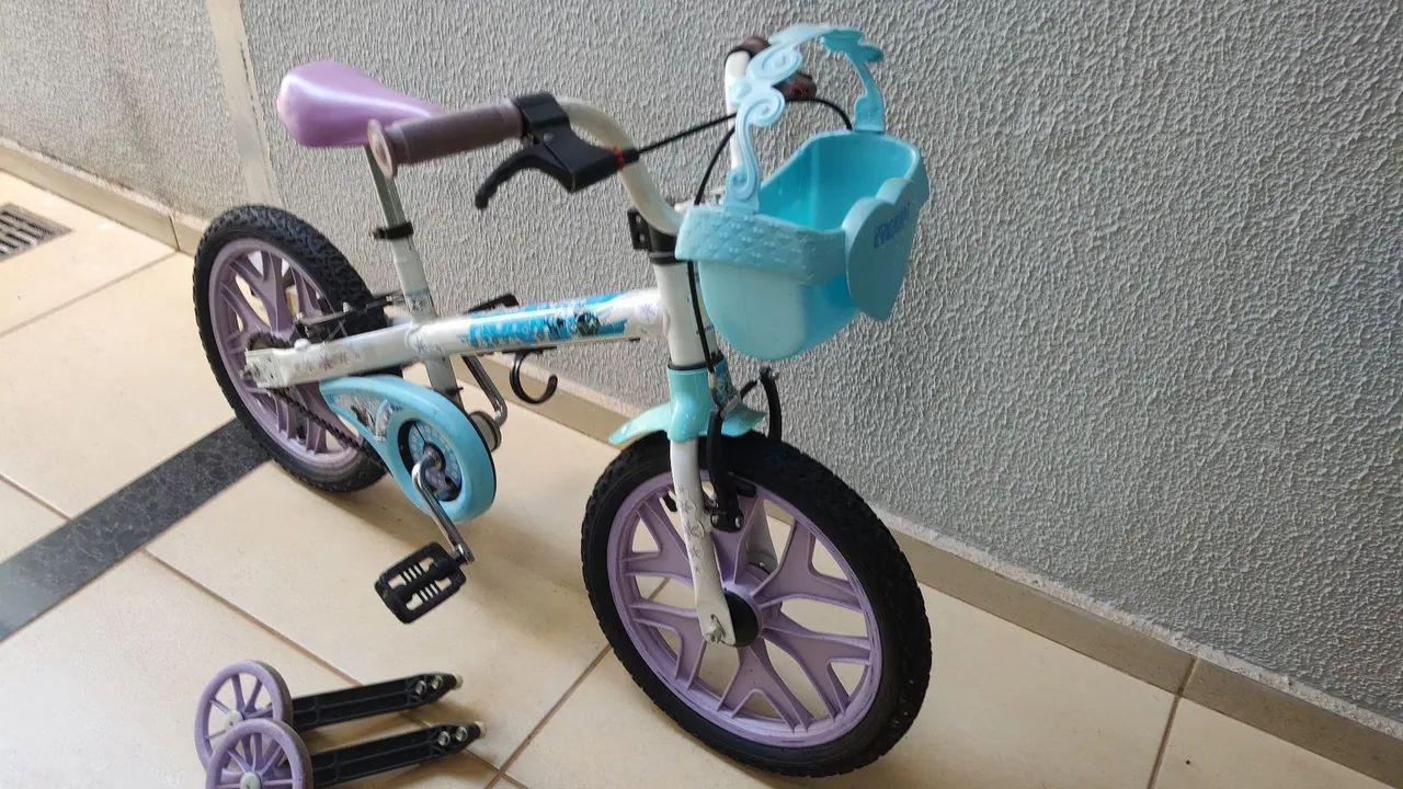Bicicleta Infantil Princesas  - Foto 5
