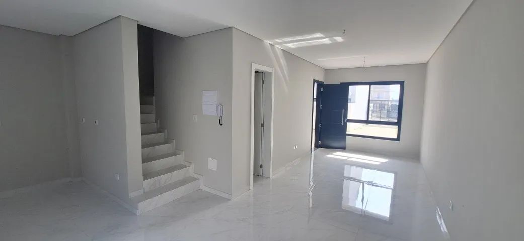 SOBRADO NO UBERABA - NOVO - TRÊS QUARTOS COM SUÍTE - Foto 5