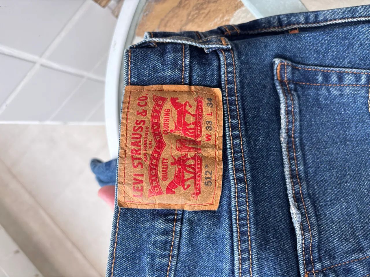 Calça Jeans Levis 512 Slim Taper Lavagem Média  - Foto 3
