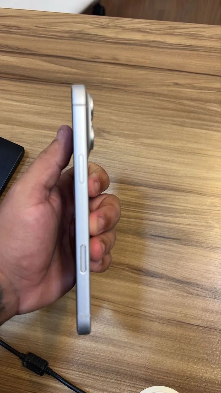 Iphone 17 pro max - Foto 3
