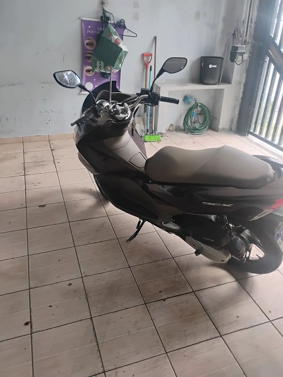 VENDE-SE OU TROCA-SE PCX - Foto 3