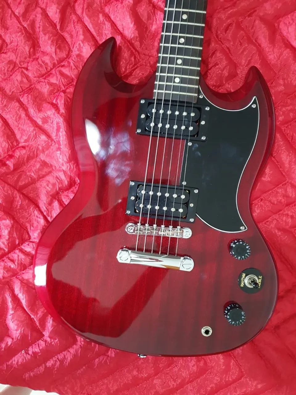 Guitarra Epiphone SG by Gibson  - Foto 2