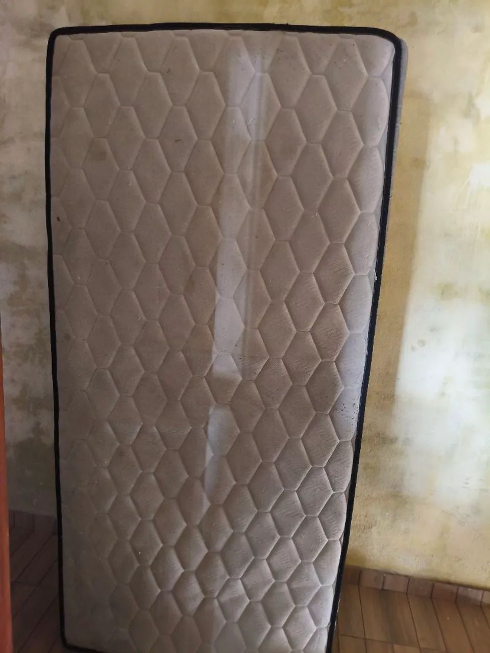 Cama de solteiro 