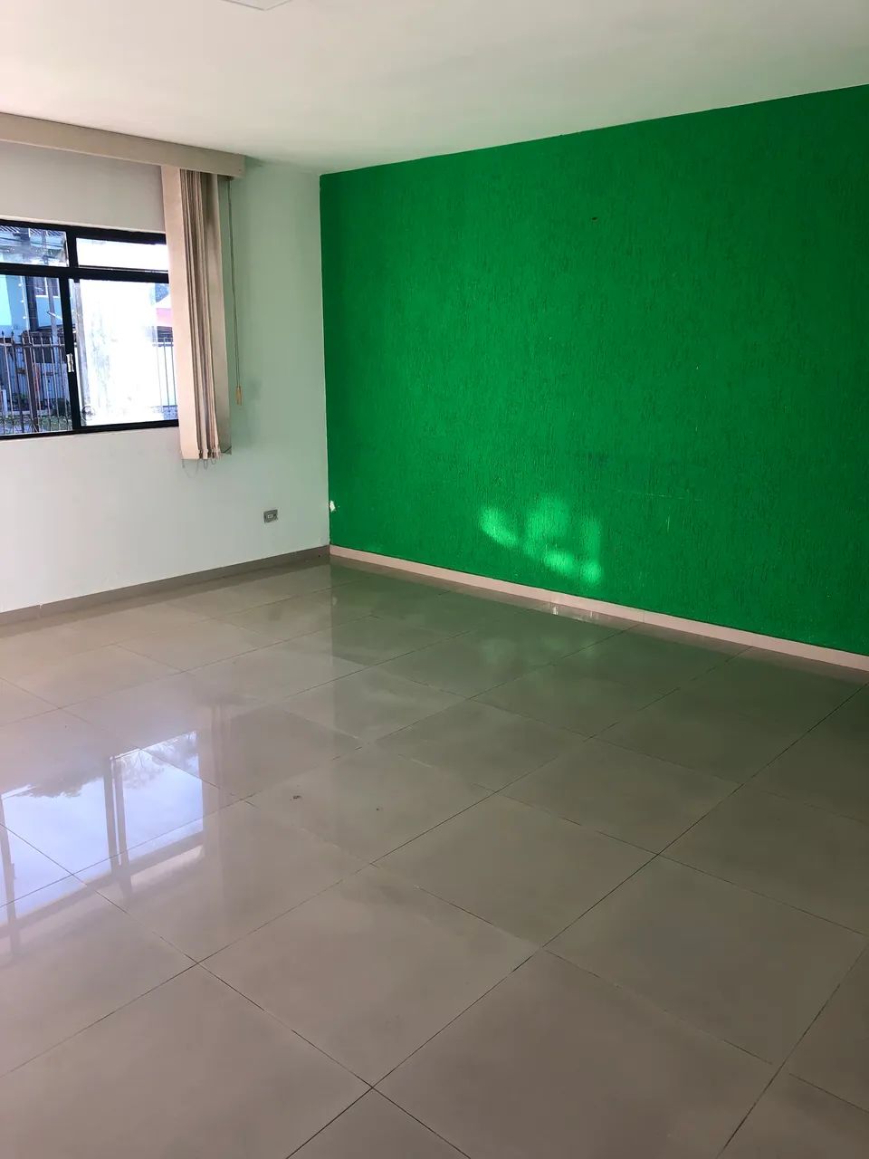 Aluga-se escritório casa comercial semi-mobiliado  - Foto 3