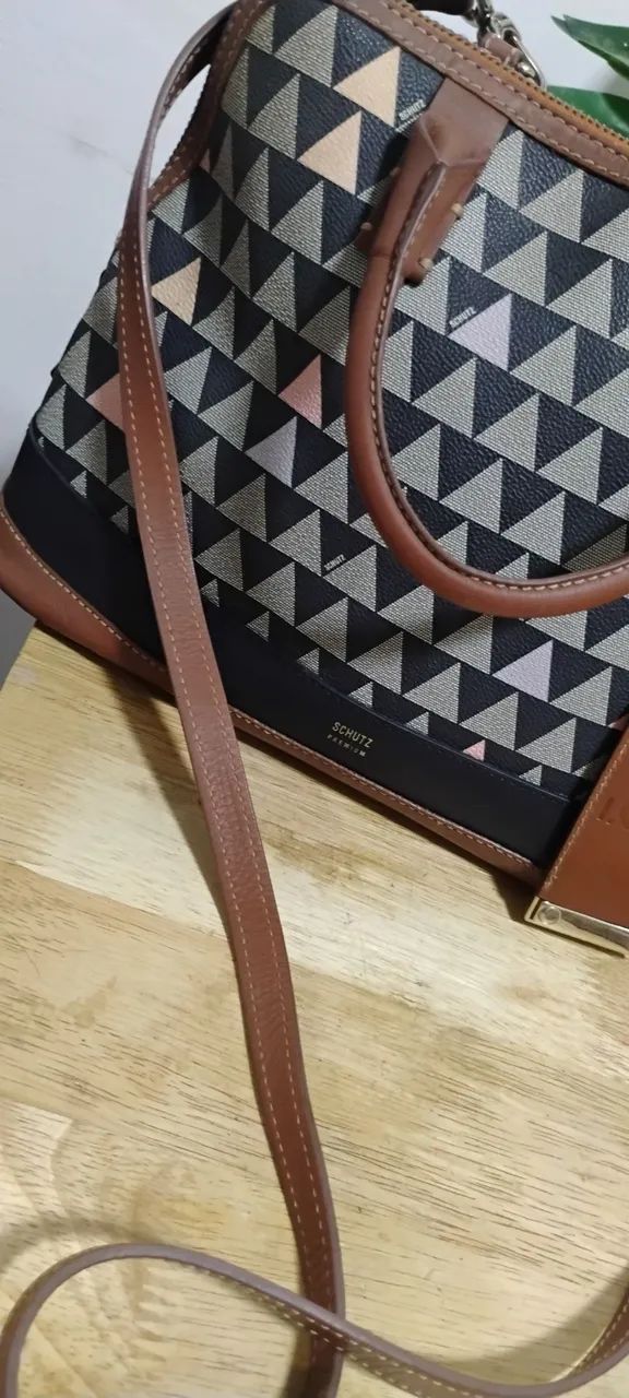 Bolsa Schutz original  - Foto 4