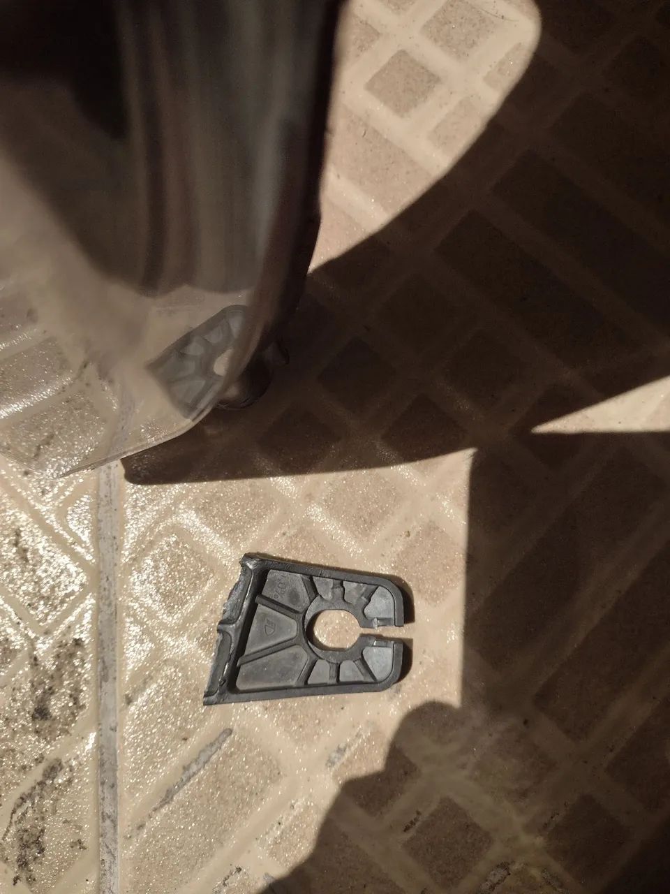 Farol Fiat Mobi S/Lente - Foto 4