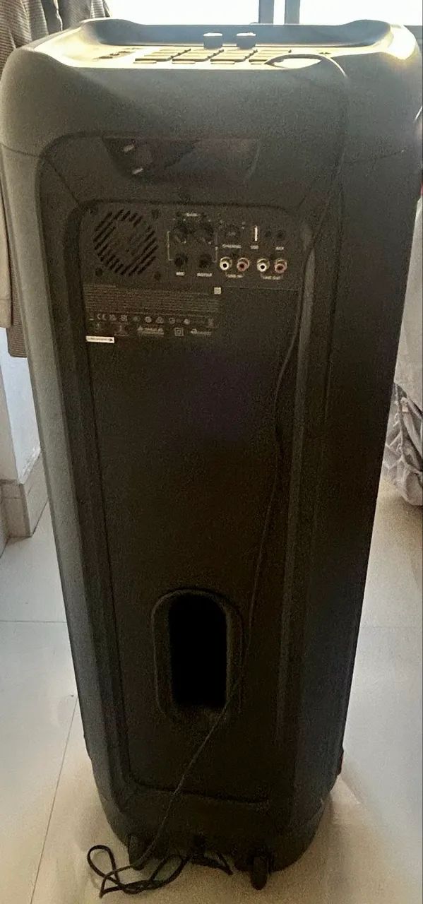 Lindo JBL Partybox 1000 impecável  - Foto 4