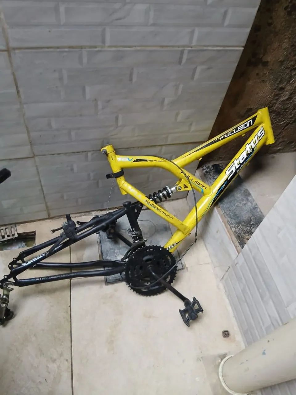 Quadro de bicicleta aro 26  - Foto 3