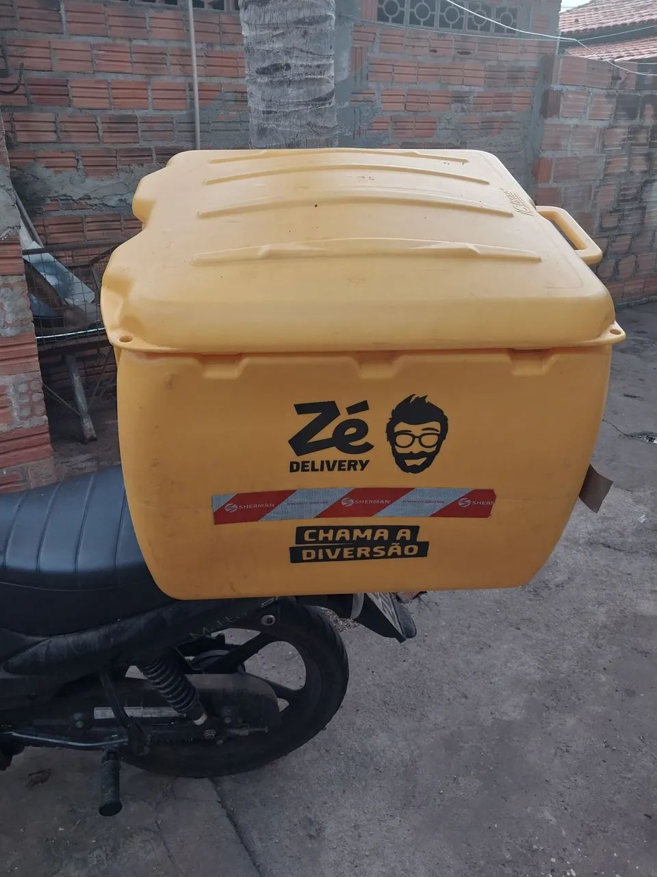 BAÚ PARA MOTO 140L - ZÉ DELIVERY - - Foto 3