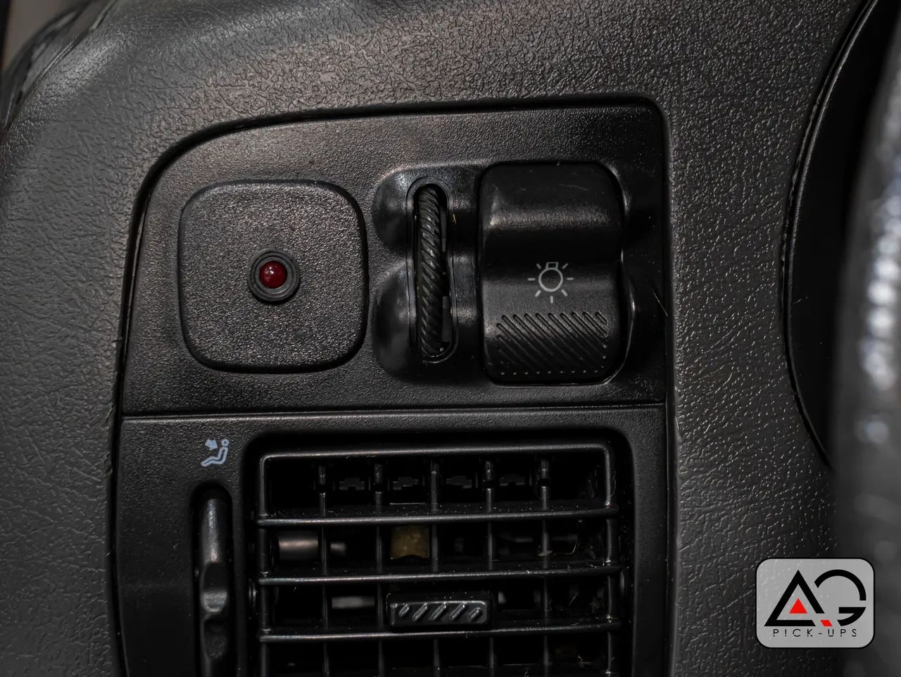 Volkswagen Gol Geração II 1.6 CLI Gasolina Mec. 2P, foto 9 de 20