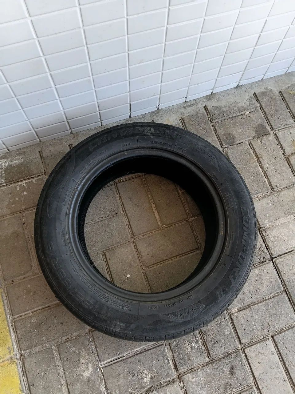 Pneu - Foto 3