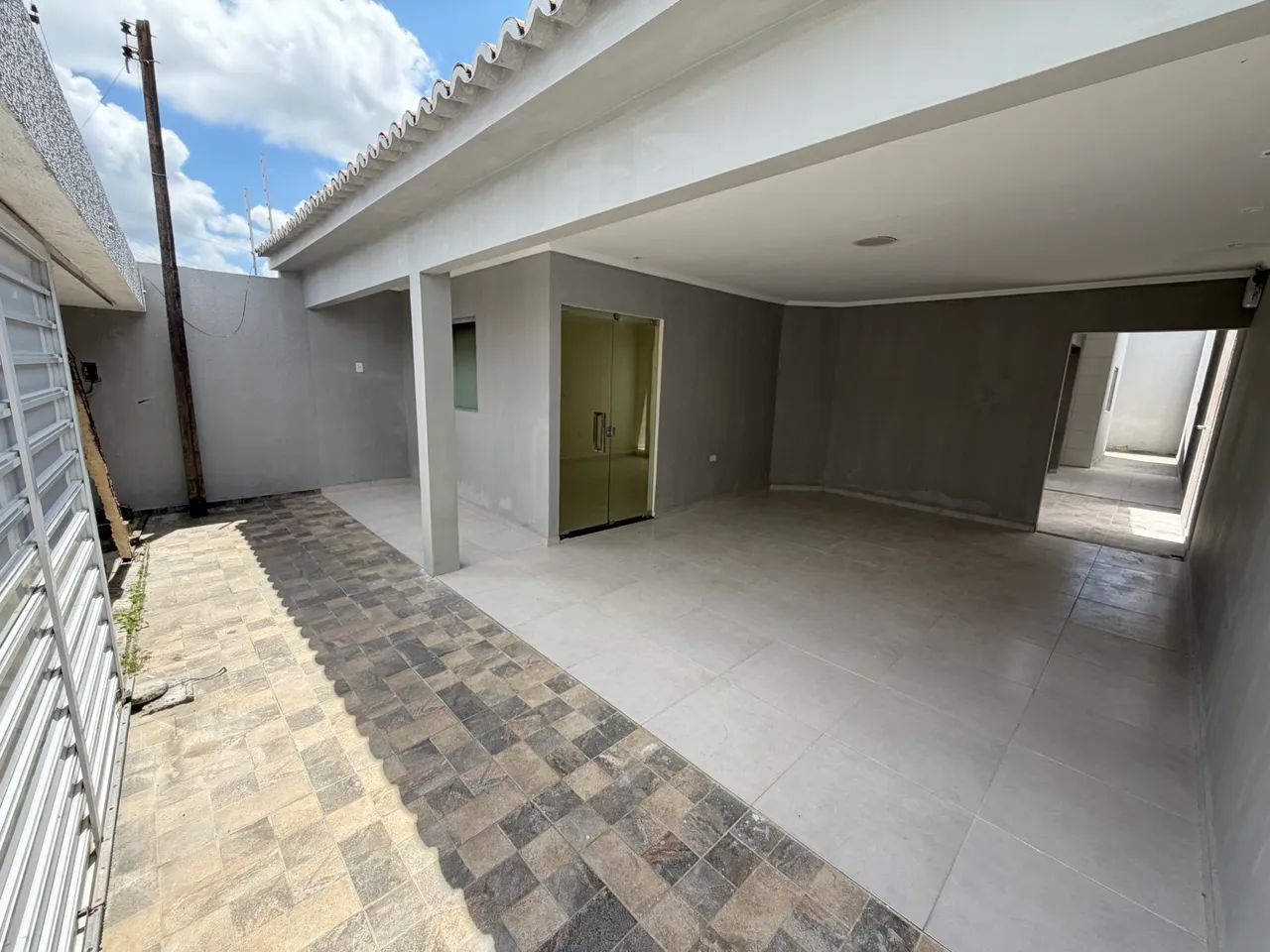Alugo casa no Bom sucesso 1700 reais  - Foto 3