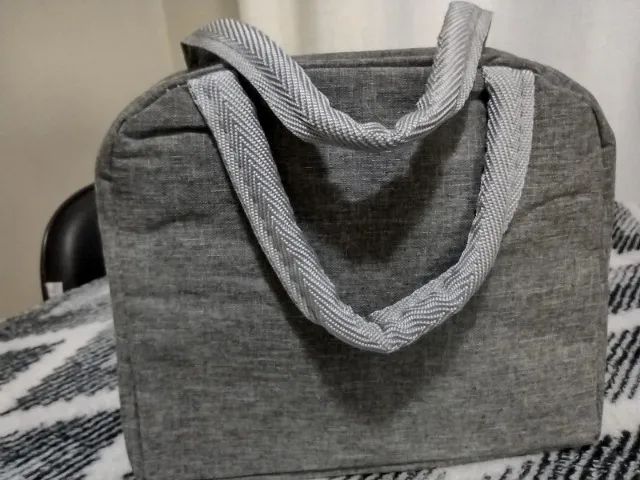 bolsa térmica cinza - lancheira com alça resistente - Foto 4