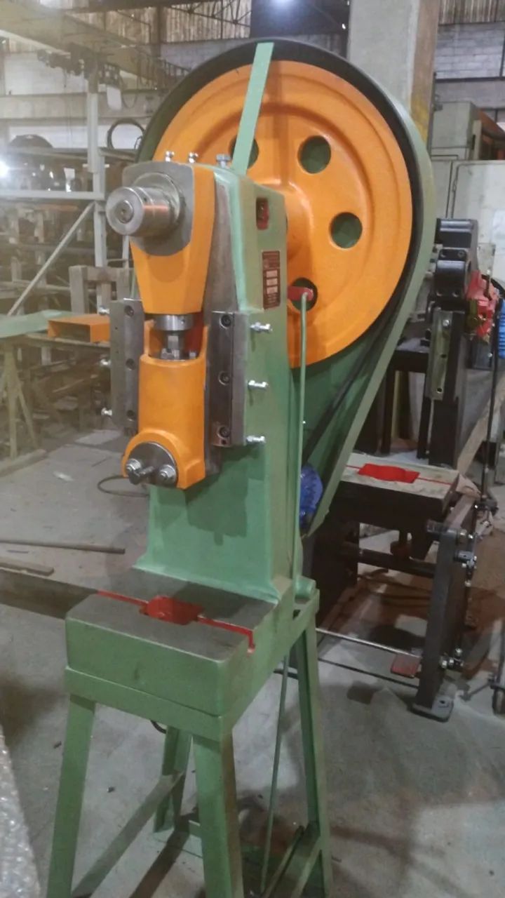 Prensa Excêntrica Real 12 Toneladas - Modelo PER 12 TON - (Reformada) - Foto 5