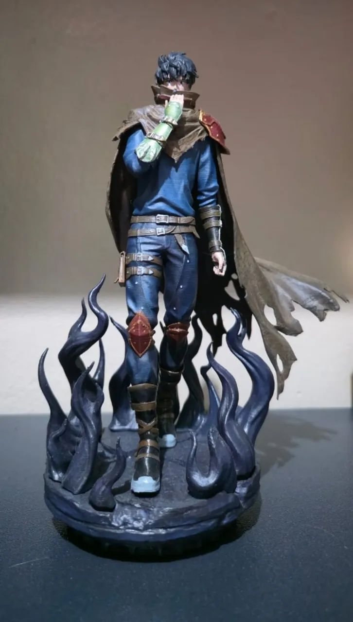 Figure Solo Leveling pintada a mão 