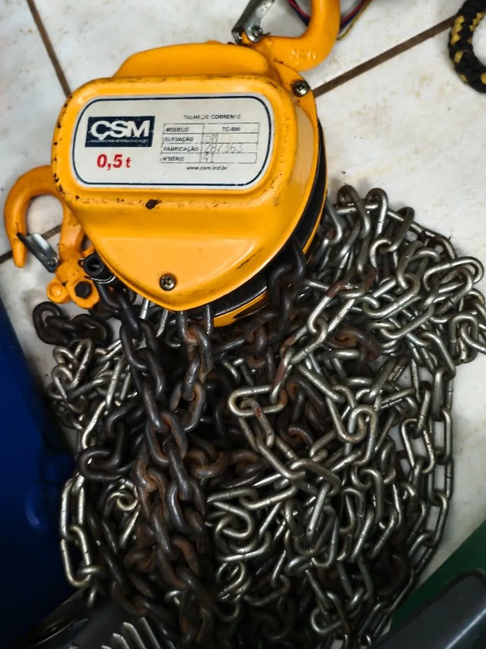 Talha de corrente modelo TC-500 elevação 5M - Foto 2