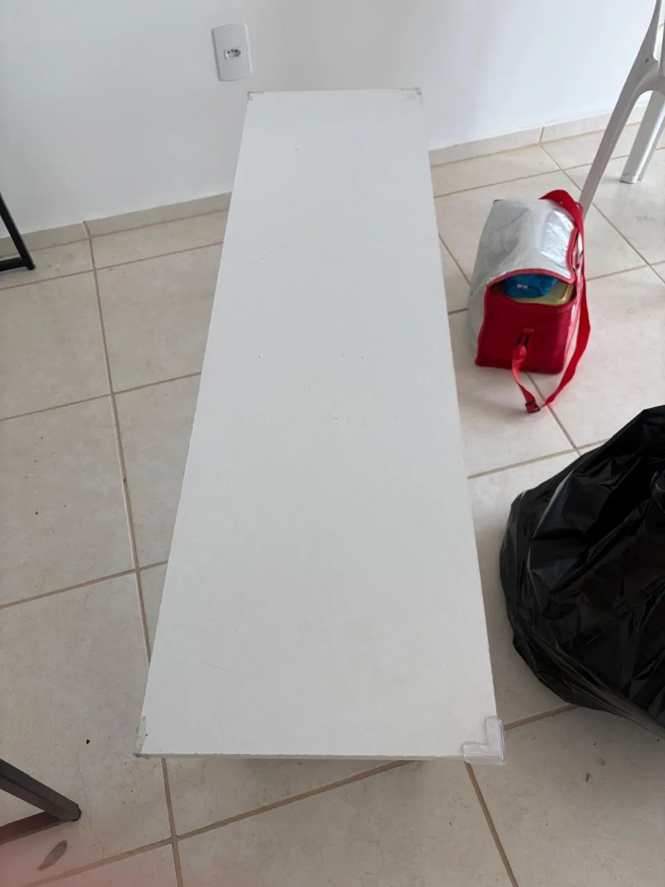 Mesa com dois bancos  - Foto 2