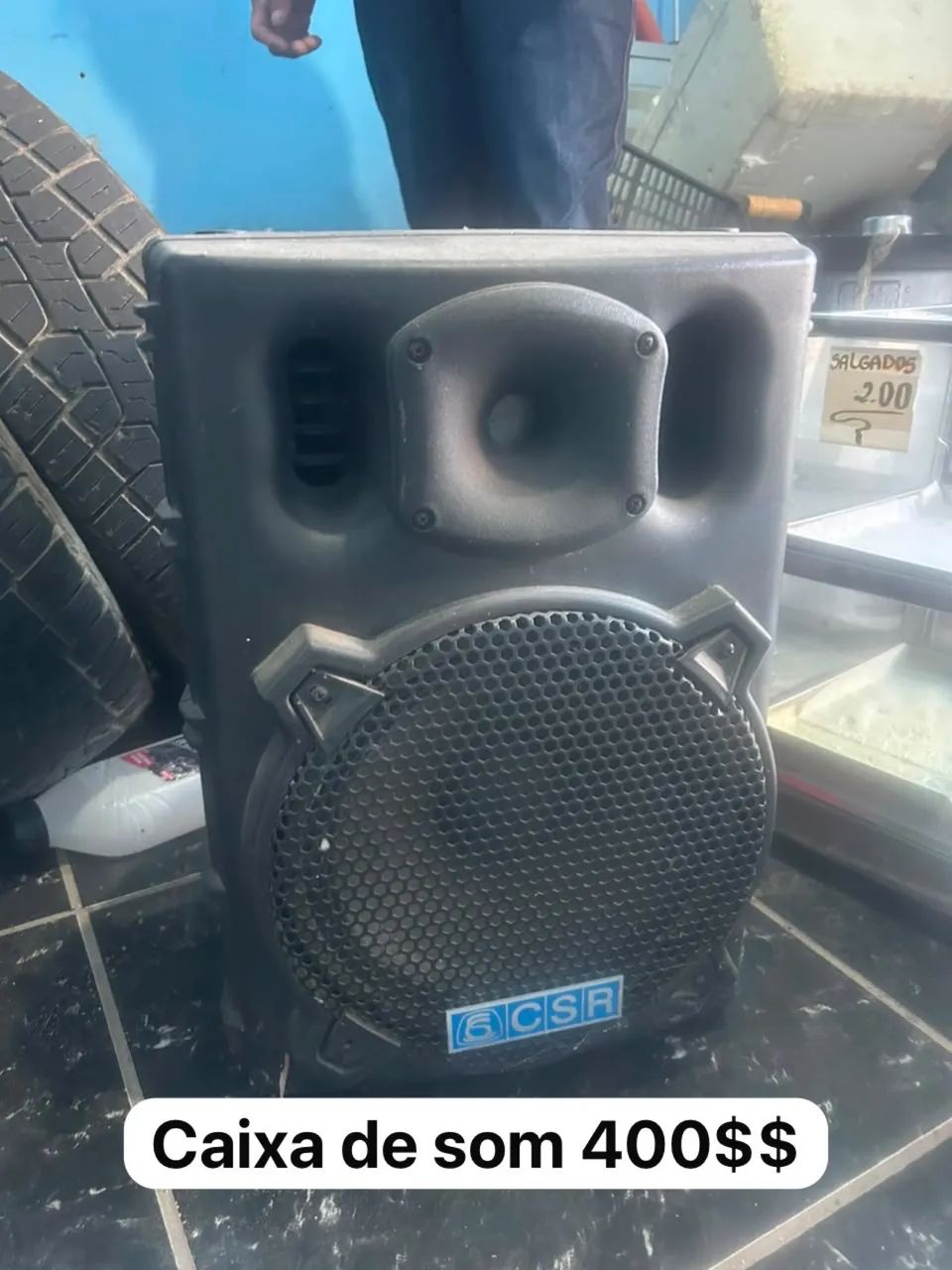 Vende-se caixa de som