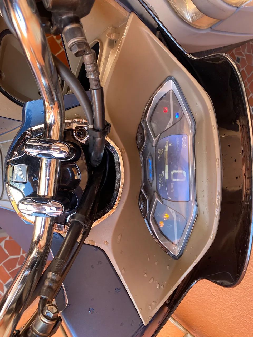 PCX 160 DLX - Foto 3