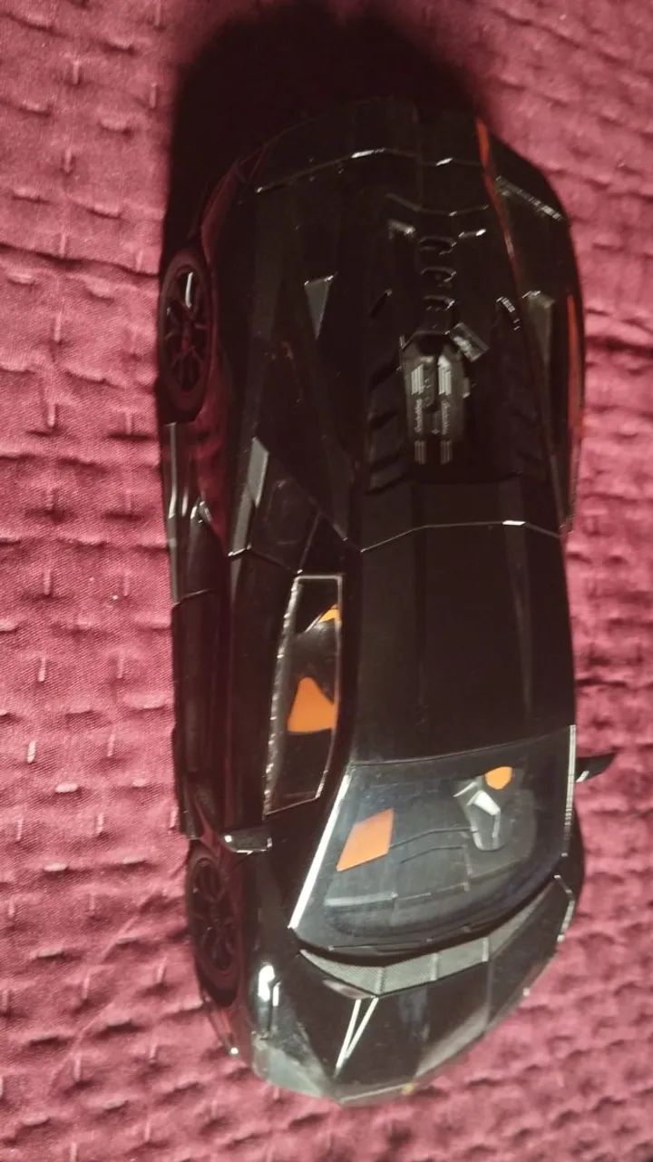 Miniatura Carro Lamborghini 1/24 preto