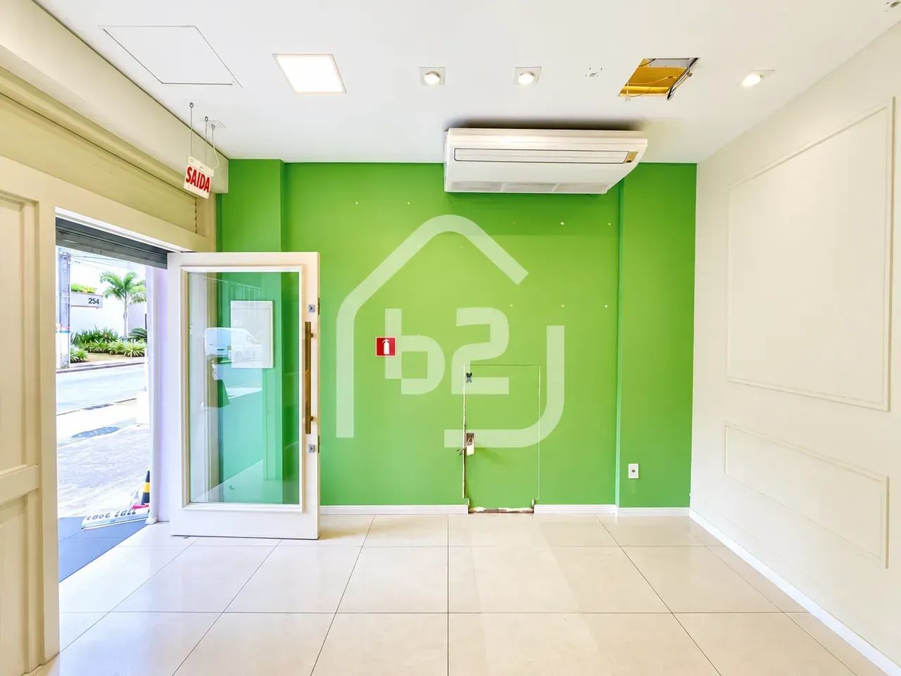 Loja Comercial com Vitrine e Recepção no Centro de Florianópolis - Foto 3