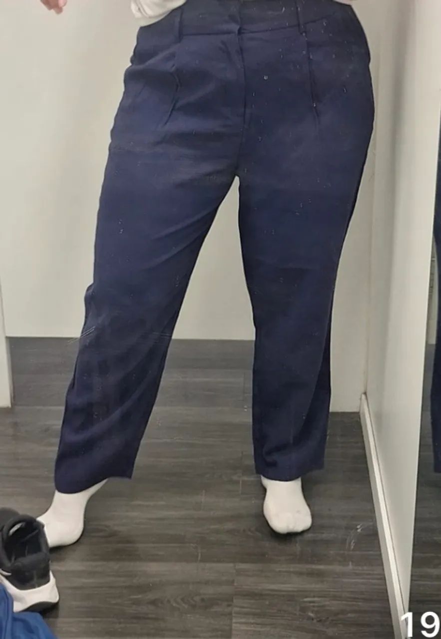 Calça alfaiataria com pregas azul - Foto 2